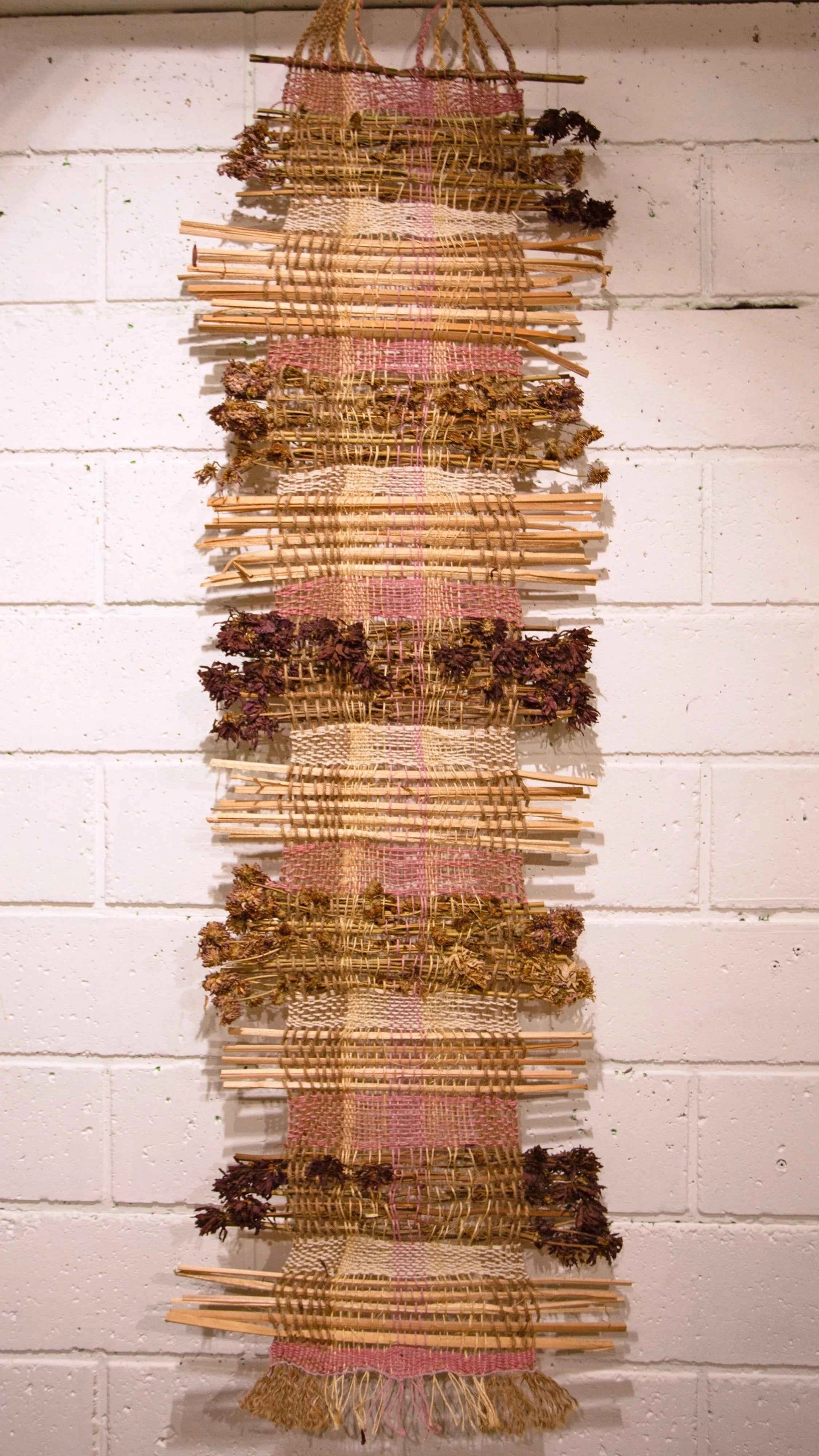 Awesome wall art using natural stuff.