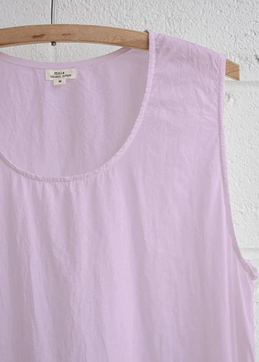 Organic cotton top with natural dyes made in Maia Studio in Guatemala.